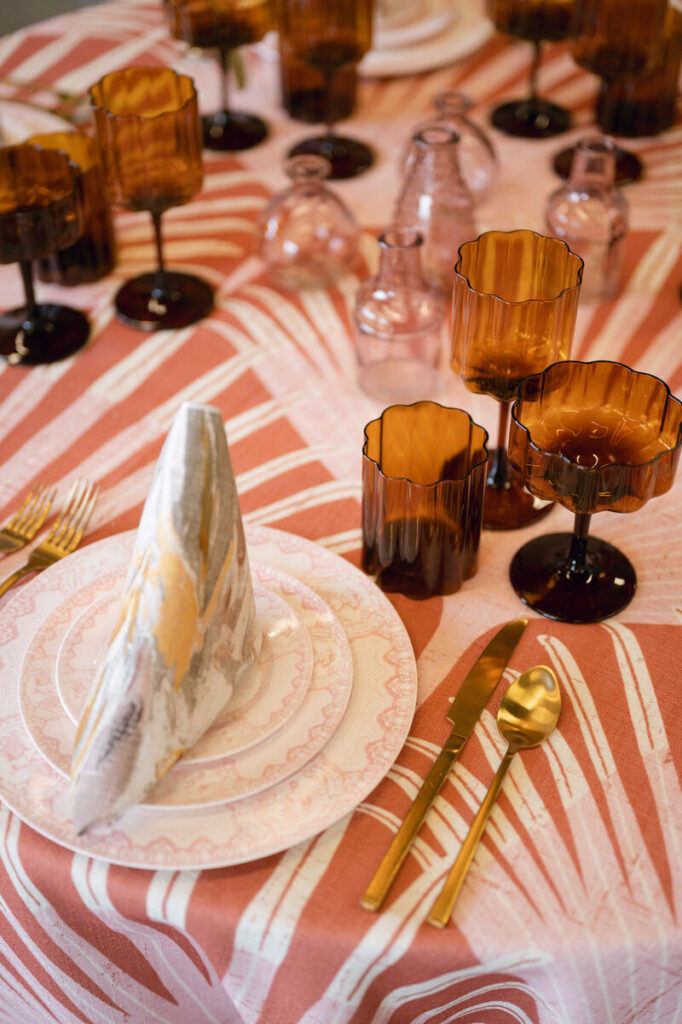 Sullivan Palm Coral Linen Serena Rose Napkin