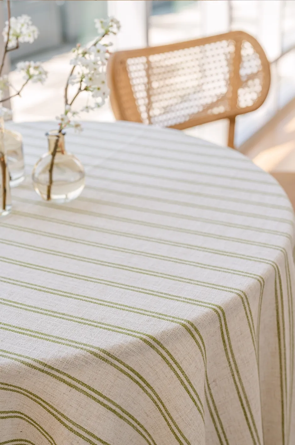 Linens coordinated with venue lighting and tabletop décor across event spaces - Curated Linen Collection Linens coordinated with venue lighting and tabletop décor across event spaces